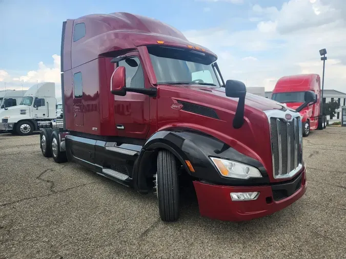 2023 PETERBILT 579