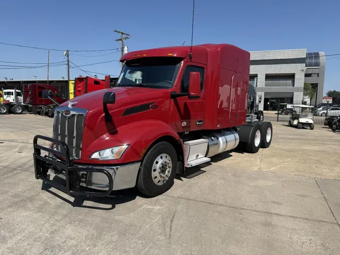 2022 Peterbilt 579