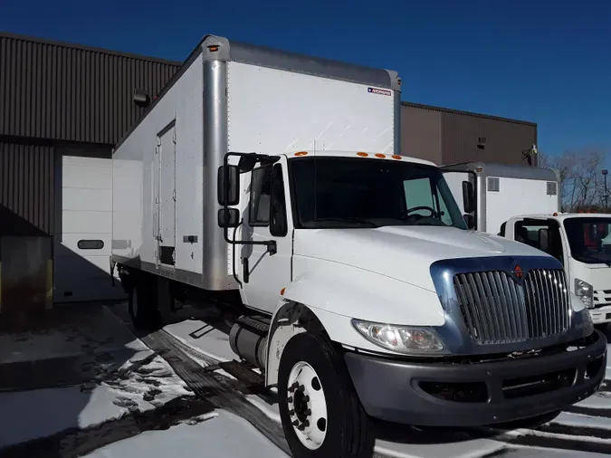 2017 NAVISTAR INTERNATIONAL 4300