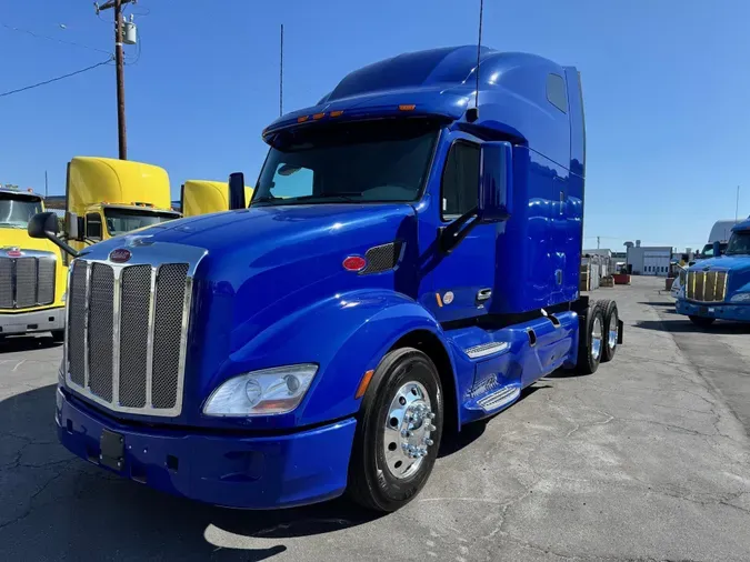 2022 Peterbilt 579