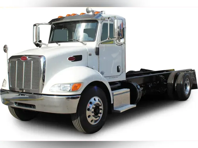 2020 Peterbilt 337595d692ee33f4b6969839c265ac69c08