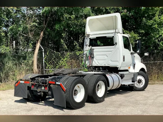 2019 INT LT625 6x4