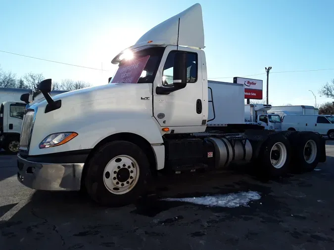 2019 NAVISTAR INTERNATIONAL LT625 DAYCAB T/A