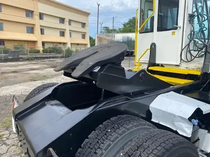 2017 Autocar ACTT4259626f00a6342078bc91989d7b2382ad