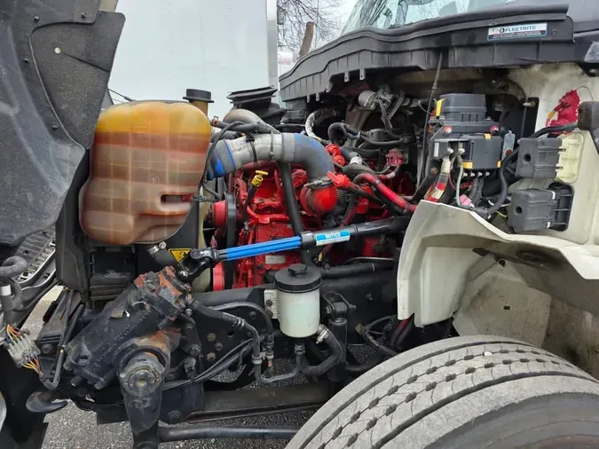 2019 NAVISTAR INTERNATIONAL 4300