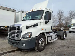 2020 FREIGHTLINER/MERCEDES CASCADIA 113