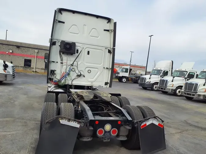 2019 FREIGHTLINER/MERCEDES NEW CASCADIA PX12664