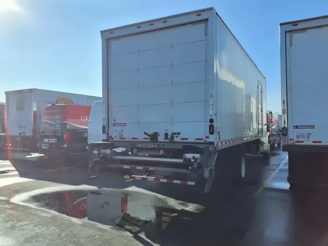 2018 FREIGHTLINER/MERCEDES M2 106