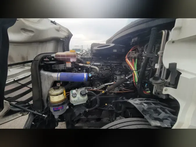 2024 Freightliner Cascadia 126