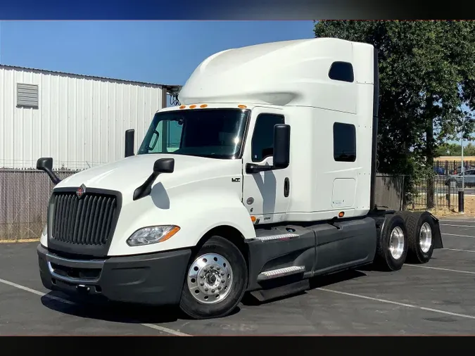 2022 INT LT625 6x4