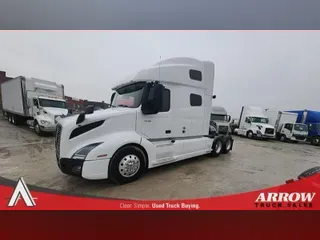 2021 VOLVO VNL64T760