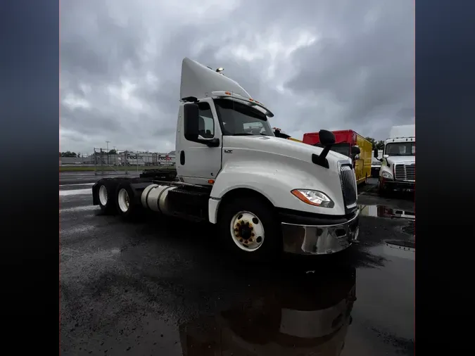 2019 NAVISTAR INTERNATIONAL LT625 DAYCAB T/A59825f973f931d9a8c5da572c7ec7ef9