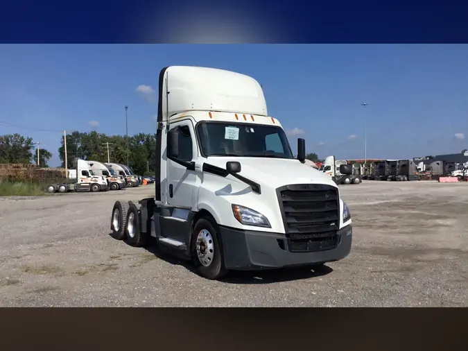 2020 Freightliner Cascadia 1265982ceebef555143832d87396bbc6b45