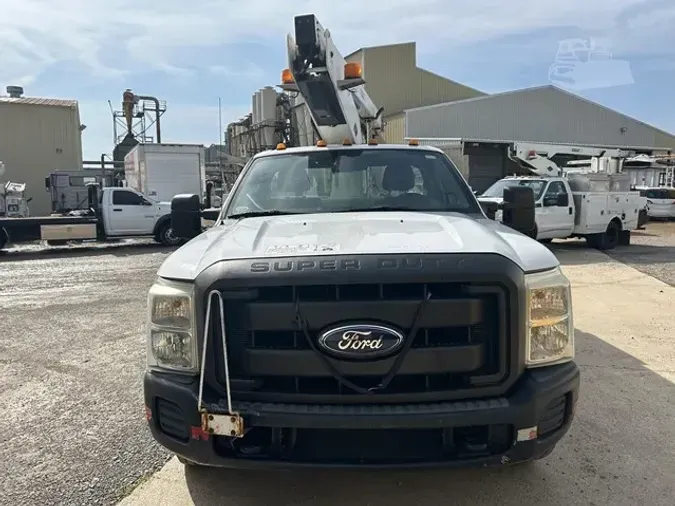 2011 VERSALIFT TEL29NE
