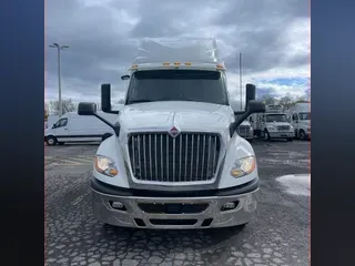 2019 NAVISTAR INTERNATIONAL LT625 SLPR CAB