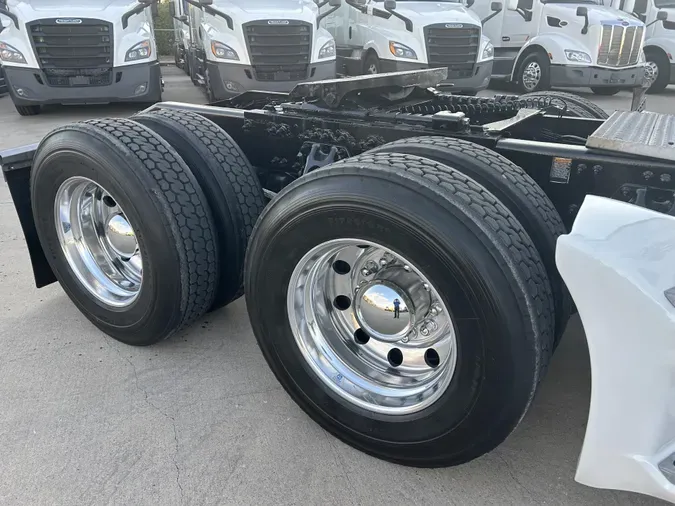2022 Peterbilt 579