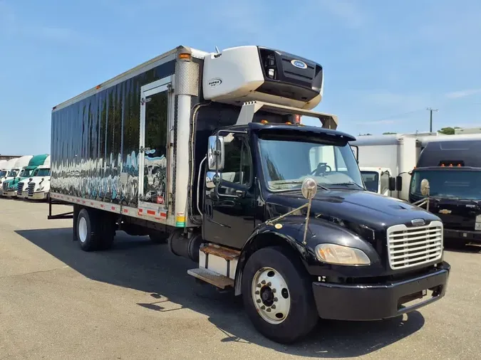 2017 FREIGHTLINER M2 106