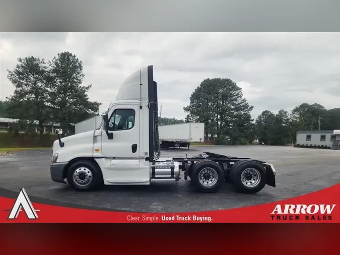 2020 FREIGHTLINER CASCADIA