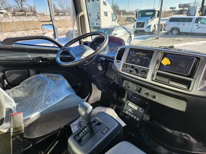 2016 HINO 338 Derated