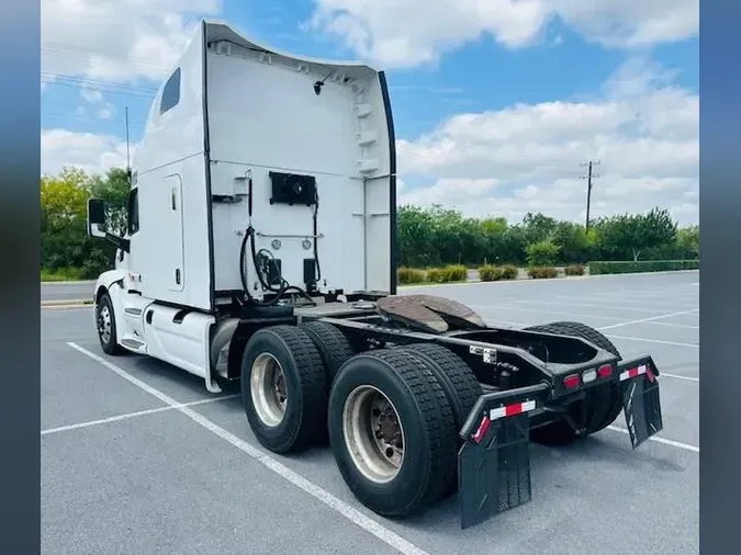 2022 Peterbilt 579