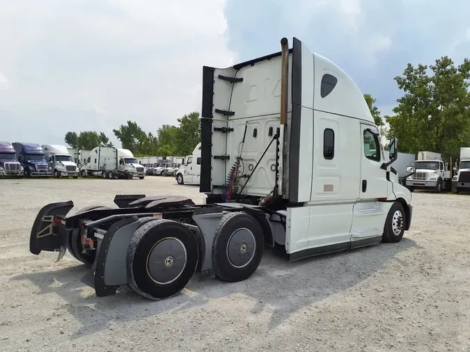 2021 FREIGHTLINER NEW CASCADIA PX12664
