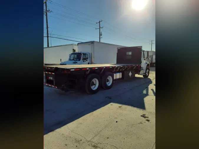 2017 FREIGHTLINER/MERCEDES M2 106