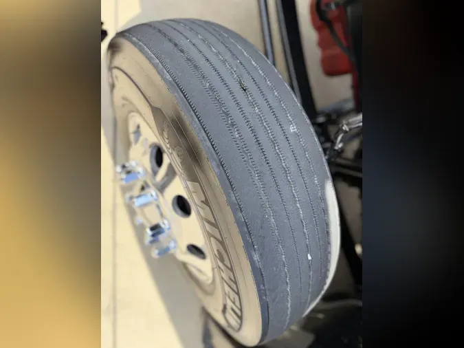 2022 Kenworth T68059a766e5203545ffb5b10495706dbdcb