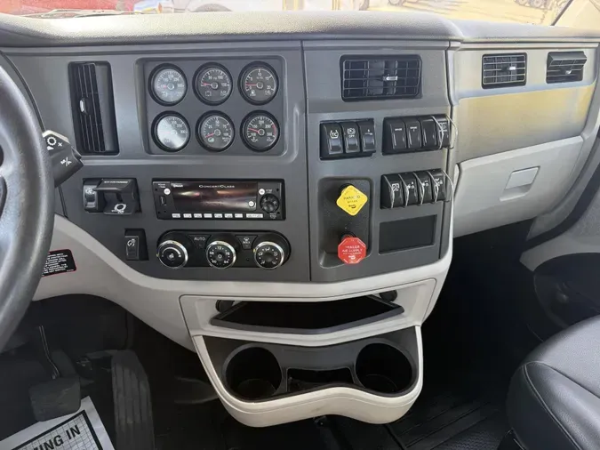 2024 Peterbilt 567