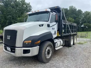 2015 CATERPILLAR CT660