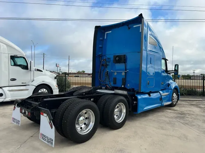 2022 Kenworth T680
