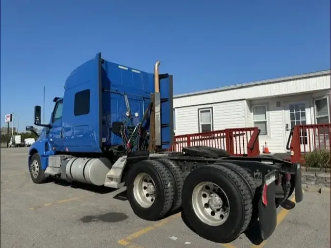 2018 NAVISTAR INTERNATIONAL LT625 SLPR CAB