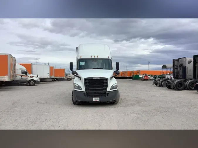 2022 Freightliner Cascadia 12659b83efbb8bc39e432717f46bab6f907