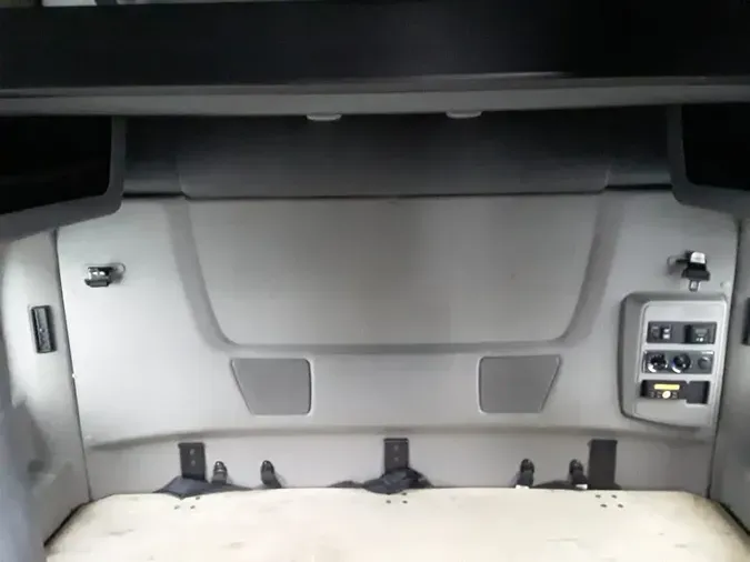 2019 NAVISTAR INTERNATIONAL LT625 SLPR CAB