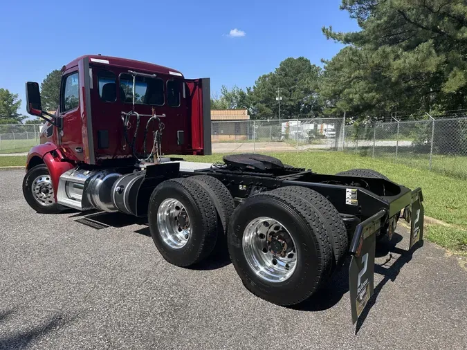 2022 Peterbilt 579