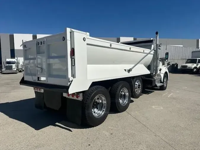2019 Kenworth T880