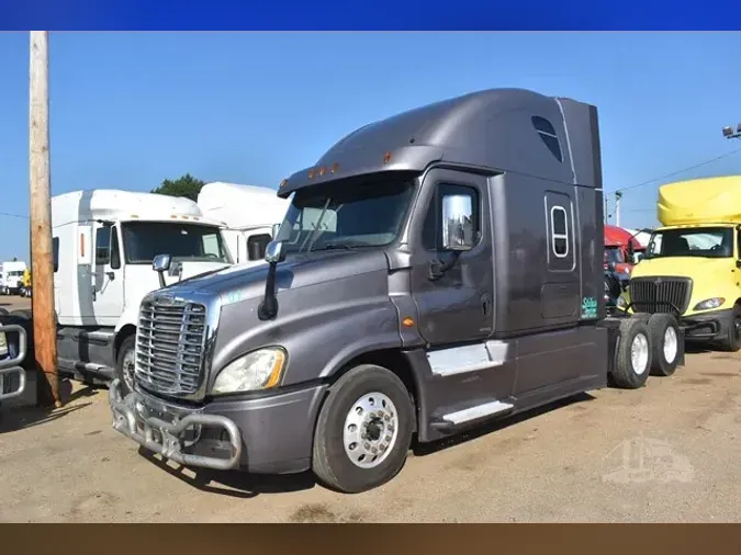2015 FREIGHTLINER CASCADIA 12559c1fde82fa20f5148583398f21368fc