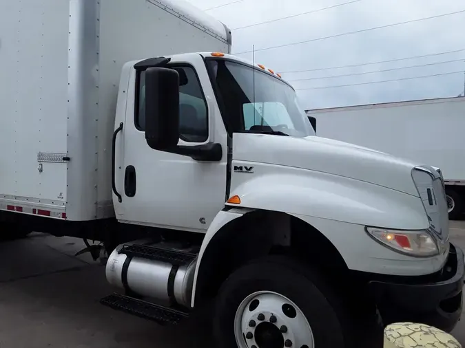 2020 NAVISTAR INTERNATIONAL MV607 (4X2)