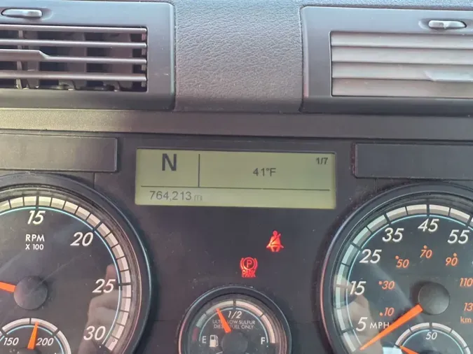 2019 FREIGHTLINER/MERCEDES CASCADIA 11359c5f94c46e2937251e8d6b166d59003