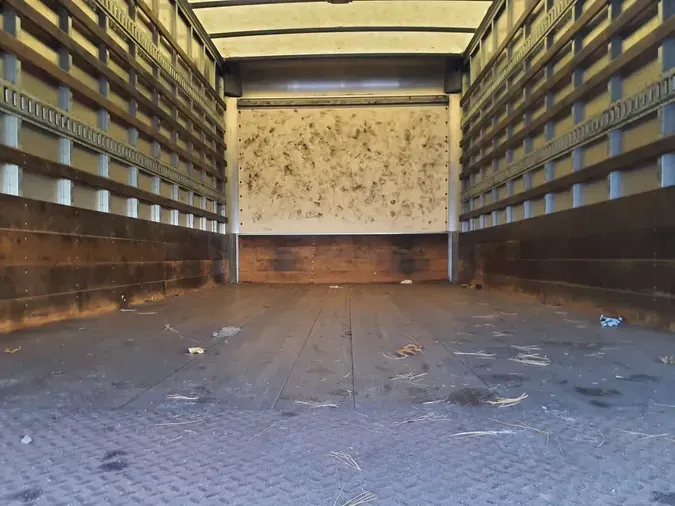 2020 FREIGHTLINER/MERCEDES M2 106