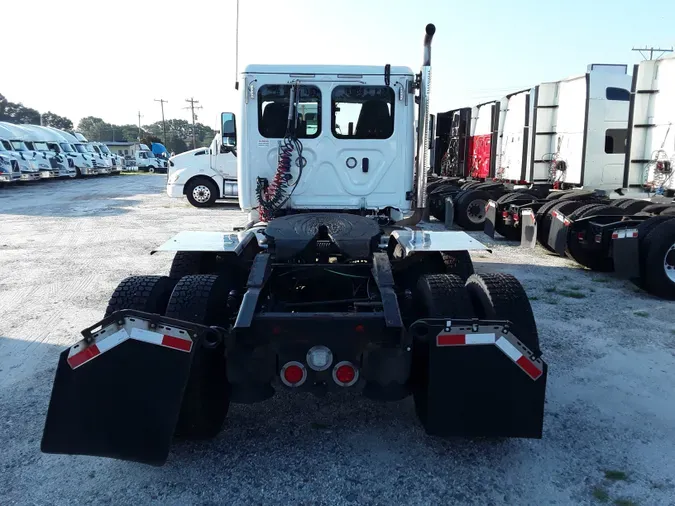 2018 FREIGHTLINER/MERCEDES CASCADIA 125