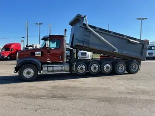 2022 Western Star 49X 36" Trench-Style Low Roof