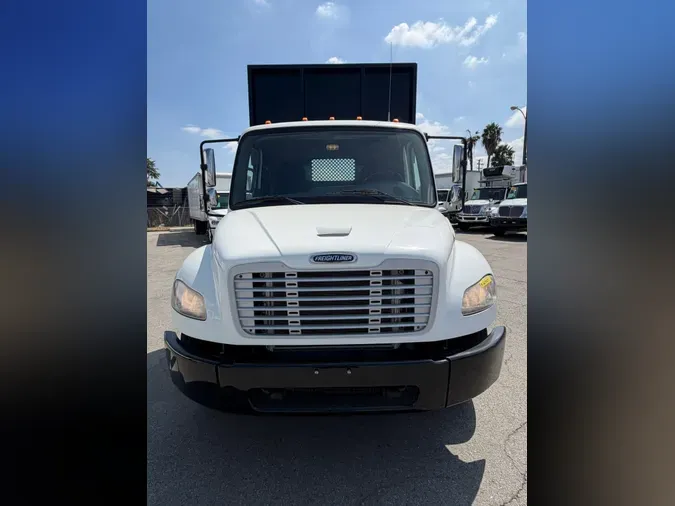 2017 FREIGHTLINER/MERCEDES M2 106