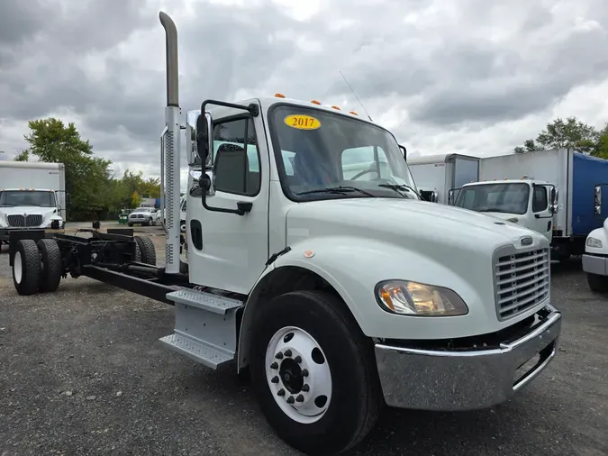 2017 FREIGHTLINER/MERCEDES M2 106