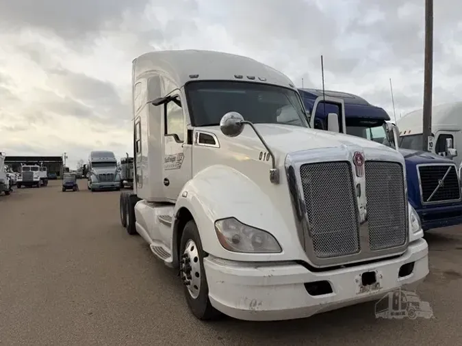 2016 KENWORTH T680