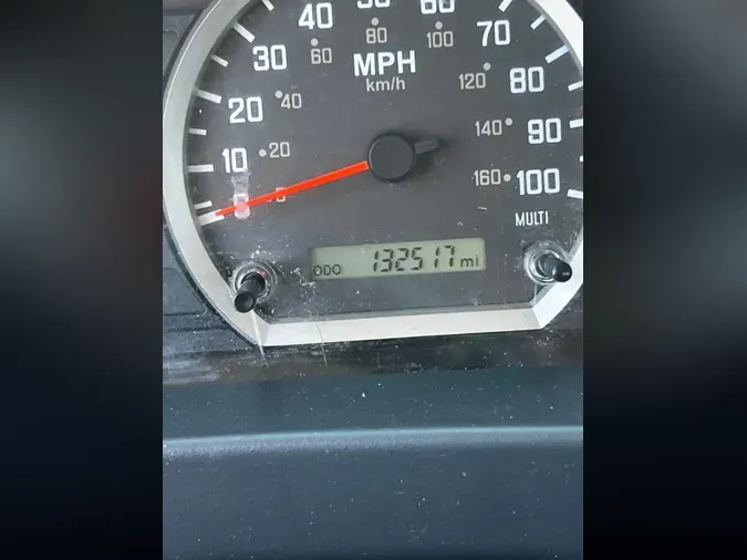 2019 ISUZU NPR HD