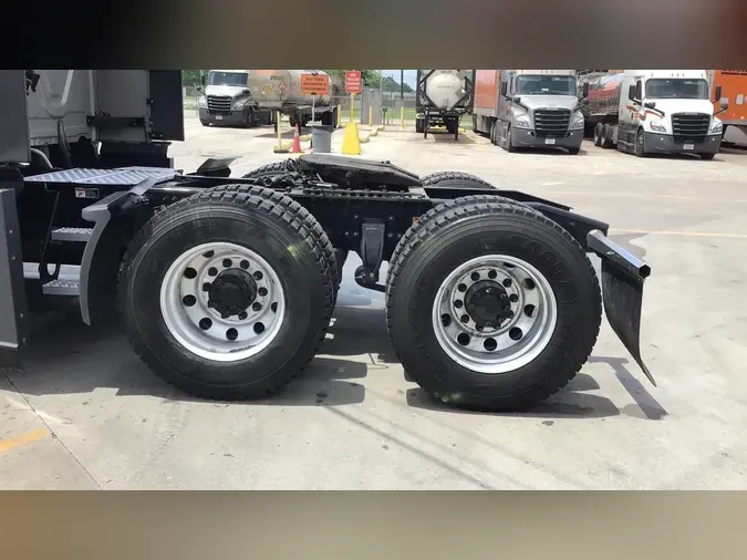 2023 Freightliner Cascadia
