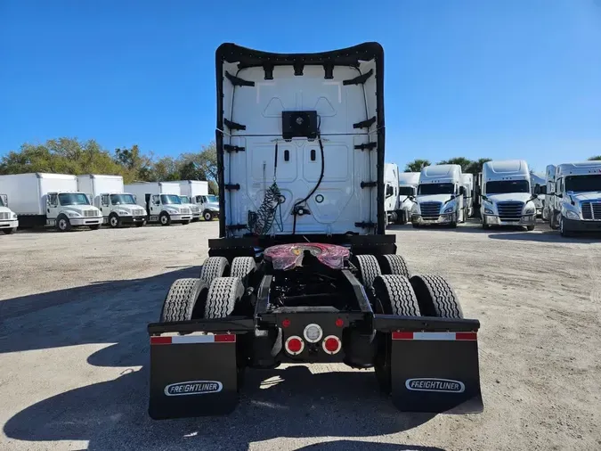 2022 FREIGHTLINER/MERCEDES NEW CASCADIA PX12664