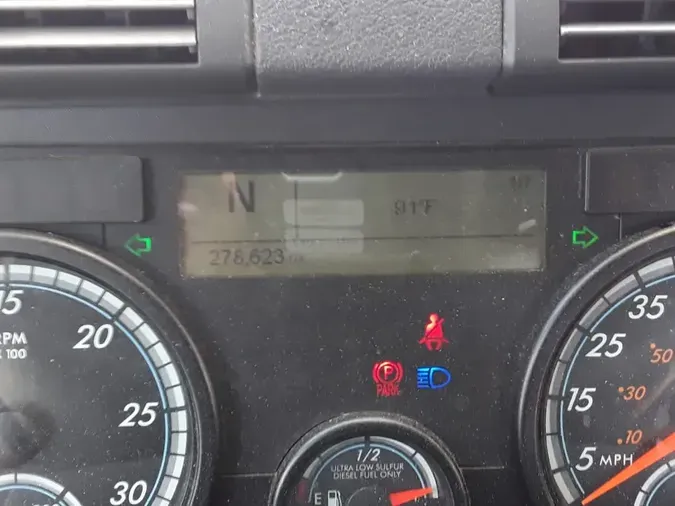 2019 FREIGHTLINER/MERCEDES CASCADIA 12559e18dcd334b4cba629db3df73486987