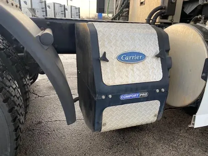 2023 Volvo VNR64T40059e367d0c9f1b46d63afad63cc41e95c