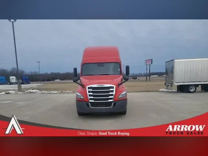 2021 FREIGHTLINER CA126